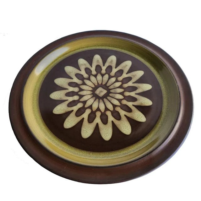 Offered is a stoneware ceramic serving platter in the Electra pattern from Casual Ceram, made in Japan. It has a groovy...