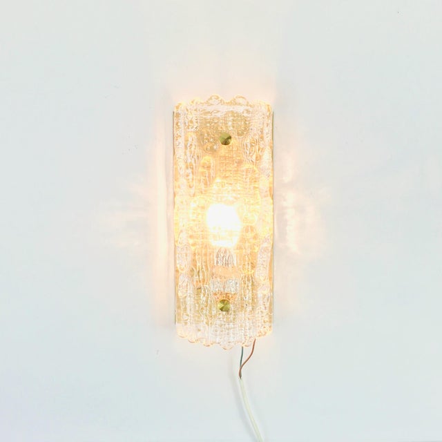 Orrefors Mid-Century Modern Scandinavian Glass and Brass Sconce by Carl Fagerlund for Orrefors, Sweden, 1960s For Sale - Image 4 of 11