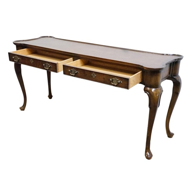 Hekman Furniture Burled Walnut Traditional Style 57" Accent Sofa Table W. Rounded Corners For Sale In Kansas City - Image 6 of 12