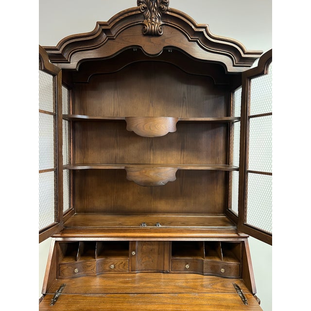 French Henredon Four Centuries French Bombe Secretary Desk With Bookcase Top For Sale - Image 3 of 12