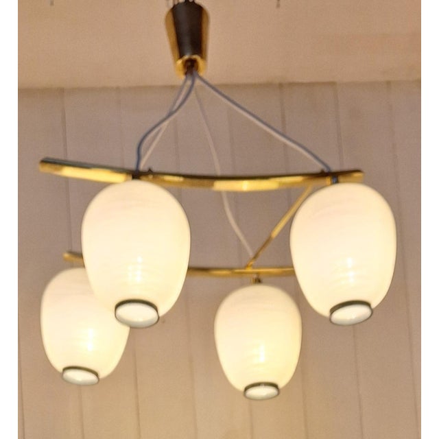 1960s Mid-Century Japanese Ceiling Lamp with Pagoda-Shaped Brass Frame and Lantern Glass Shades, 1960s For Sale - Image 5 of 8