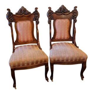 Late 19th Century Victorian Carved Side Chair Pair For Sale