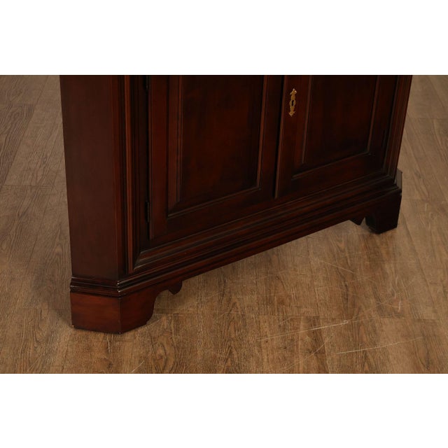 Brown Statton Georgian Style Old Towne Cherry Corner Cabinet For Sale - Image 8 of 18