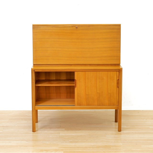 1960s 1960s Mid Century Teak Secretary Desk by Gordon Russell For Sale - Image 5 of 15