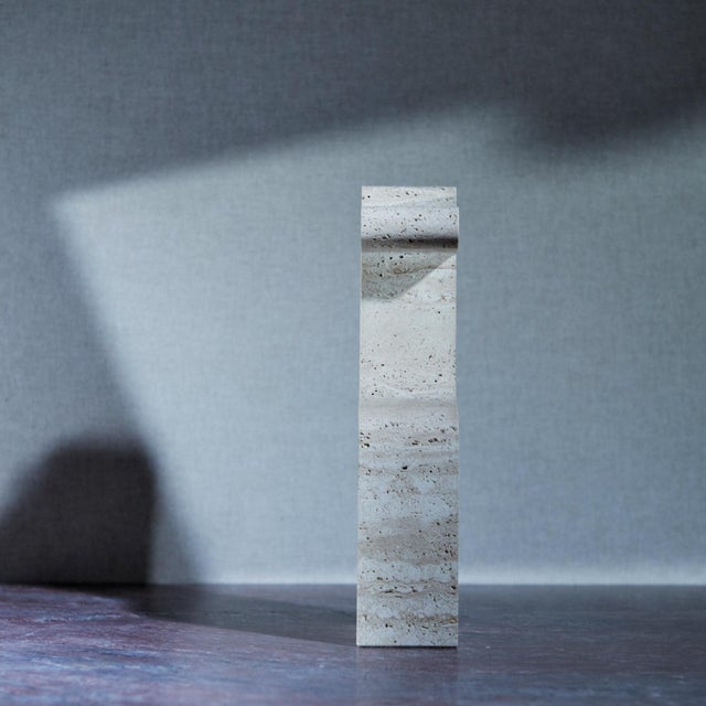 Stone Giraffe Figurine in Travertine Marble by Fratelli Mannelli, 1975 For Sale - Image 7 of 12