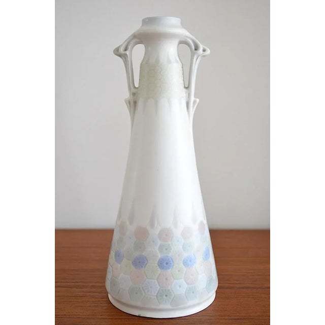 Art Nouveau Marble Porcelain Vase by Galluba & Hofmann Ilmenau For Sale - Image 5 of 11