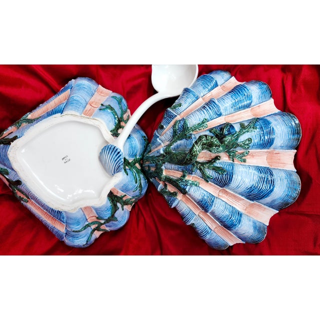 Etruscan Pottery Shell & Seaweed 37" Circumference Italian Seashell Majolica 2Oth Century For Sale - Image 18 of 18