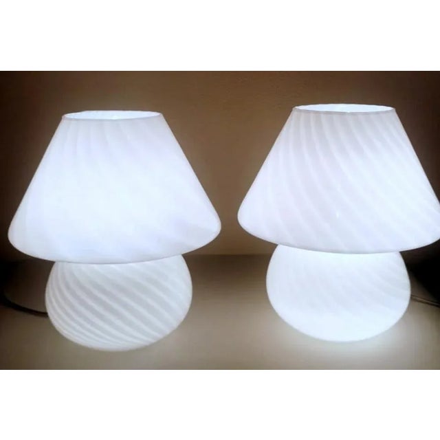 Venini Murano Mushroom-Shaped Opal Glass Spiral Lamps from Venini, 1970s, Set of 2 For Sale - Image 4 of 13