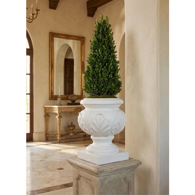 Neoclassical Style Cast Resin Cache Pot With Acanthus Leaf Detail For Sale - Image 10 of 11