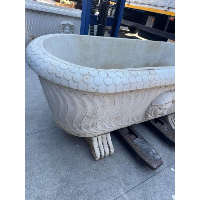 20th Century Italian Marble Bathtub, 1950s For Sale - Image 4 of 16