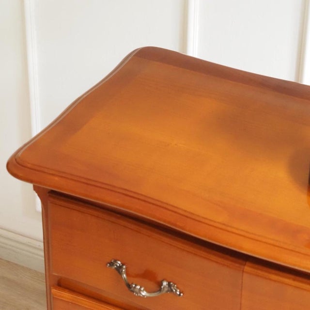 Wood 20th Century Louis XV Chest of Drawers in Cherry Wood Finish For Sale - Image 7 of 12