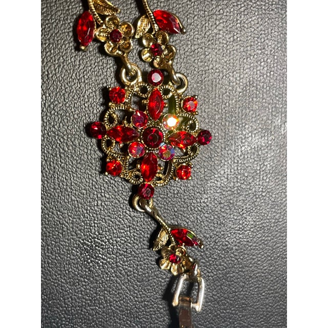 1950s MCM Jewelry by Bohemian (Czech) Artisans. Panel Link Bracelet Large Faceted Oval Ruby Glass Stone, Surrounded by Quatrefoil-Arranged Floral Clusters. For Sale - Image 5 of 8