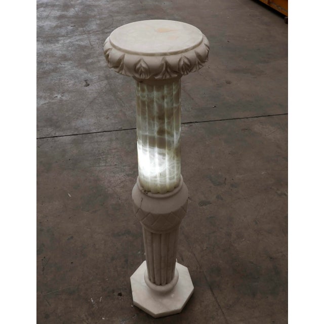 1990s Pedestal Column in White Marble, 1991 For Sale - Image 5 of 8