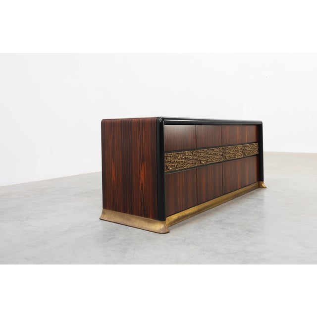 Black Brutalist Sculptural Wood and Brass Credenza, Italy, 1970s For Sale - Image 8 of 18