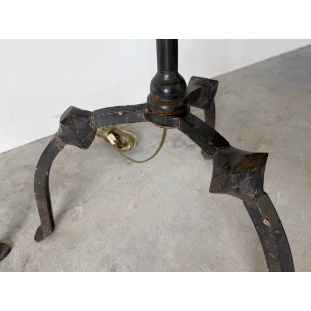 Vintage Hand-Wrought Iron French Gothic / Spanish Revival Style Tripod Floor Lamps – A Pair For Sale In Miami - Image 6 of 12