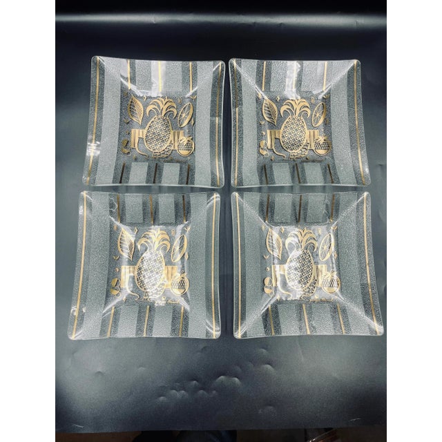 Mid-Century Modern Vintage Georges Briard Gold Leaf “Pineapple Ambrosia” Pattern Largescale Glass Tray & 4 Mini Trays For Sale - Image 3 of 12