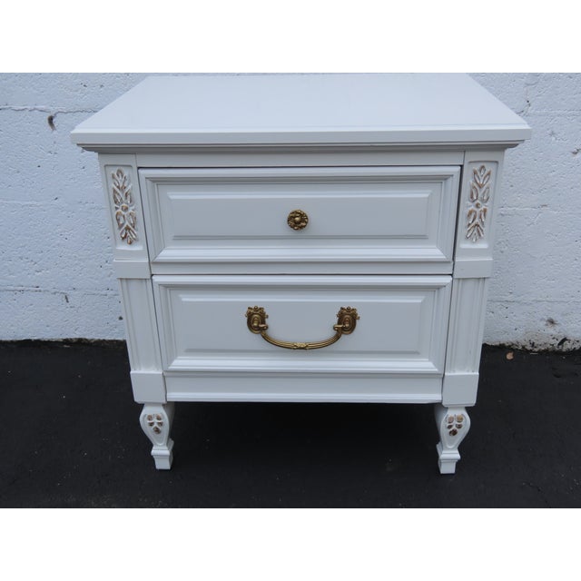 French Shabby Chic Painted Nightstand Side End Table 6571 For Sale - Image 10 of 11