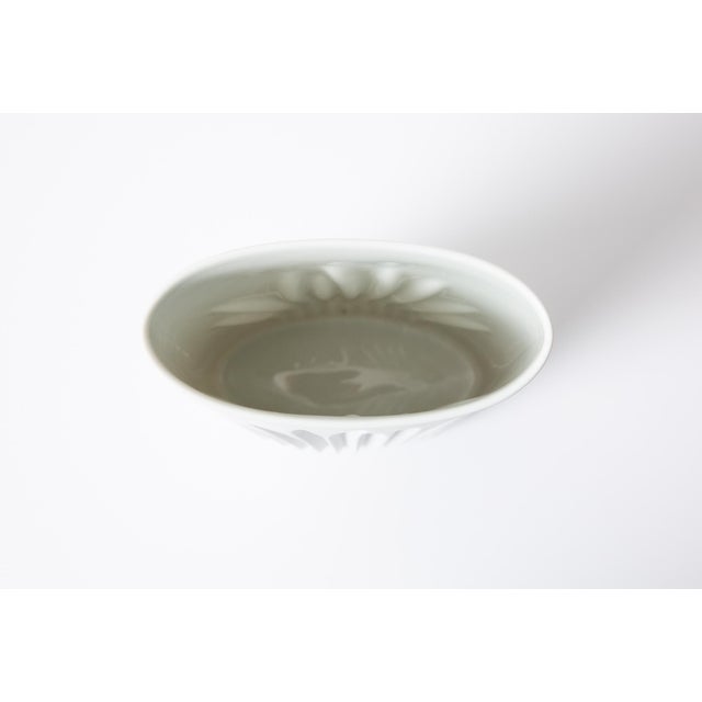Rosenthal Studio Line Bisque Vase by Claus Josef Riedel for Rosenthal Studio Linie For Sale - Image 4 of 5