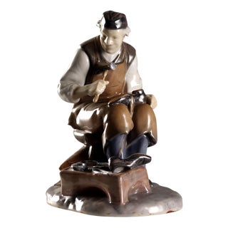 Porcelain Sculpture by Axel Locher for Bing & Grøndahl For Sale