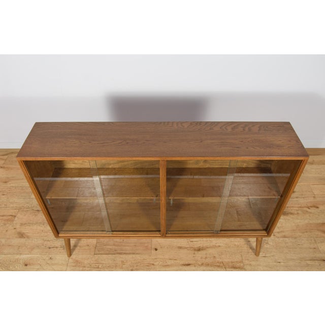 Mid-Century Modern Oak Display Cabinet with Sliding Glass Doors, 1970s For Sale - Image 6 of 13