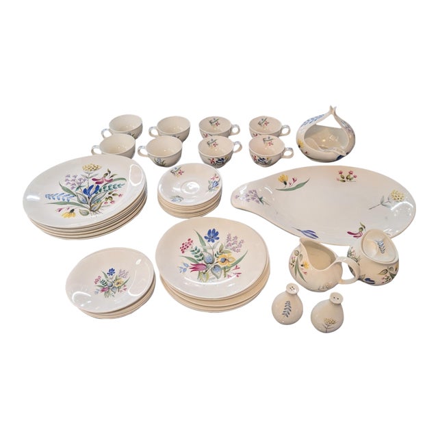 1950s Mid Century Modern Eva Zeisel Bouquet Pattern Hallcraft China Service for 8 - 48 pcs For Sale