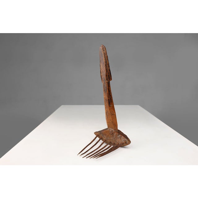 French Primitive Wool Comb, 16th Century For Sale - Image 5 of 9