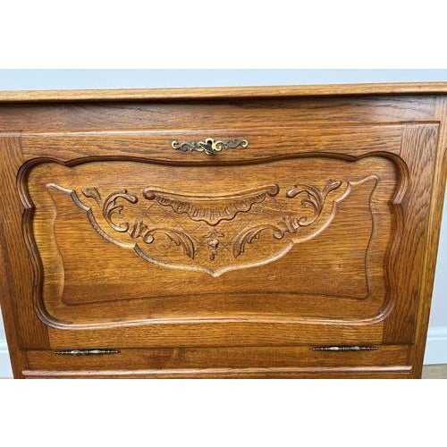 Vintage French Louis XVI Style Oak Carved Nightstand For Sale - Image 5 of 14