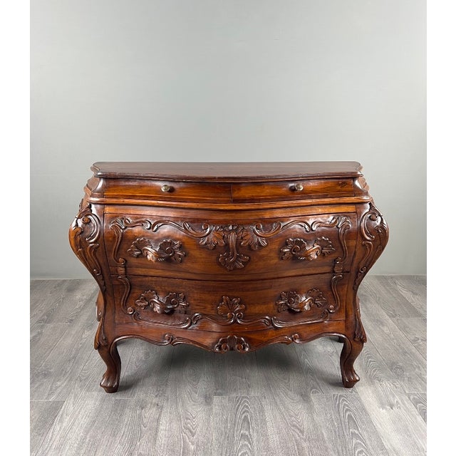 19th Century Louis XV Bombé Commode in Carved Wood For Sale - Image 11 of 11