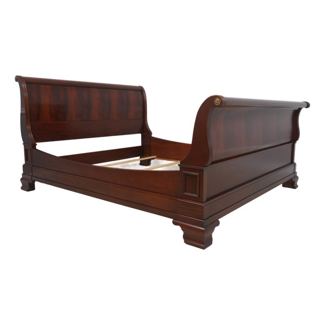 Ethan Allen California King Size 18th Century Mahogany Sleigh Bed For Sale