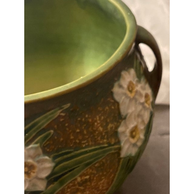 Roseville Pottery Roseville Jonquil Jardiniere Planter Large VTG 1931 Textured Brown Green Floral 621-10, Attributed For Sale - Image 4 of 12