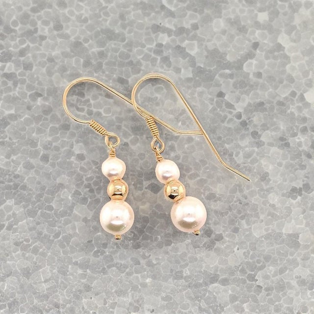 White Akoya Pearl Earrings 14 Karat Gold Certified For Sale - Image 8 of 17