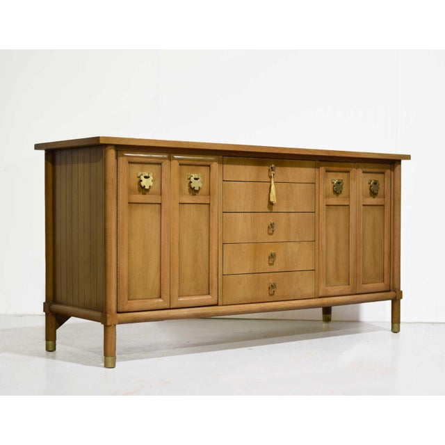Mid-Century Modern Mid Century Asian Chinoiserie Buffet by American of Martinsville For Sale - Image 3 of 15