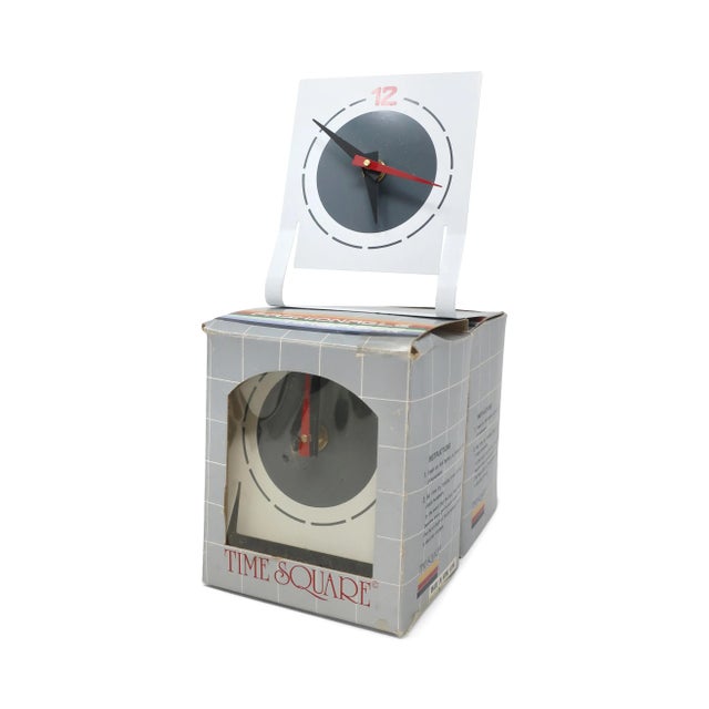 1980s White Metal Desk Clock by Time Square For Sale In New York - Image 6 of 8