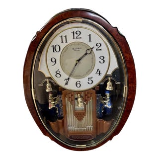 Vintage c.1990's Small World Rhythm Musical Motion Clock Model 4mh749 For Sale