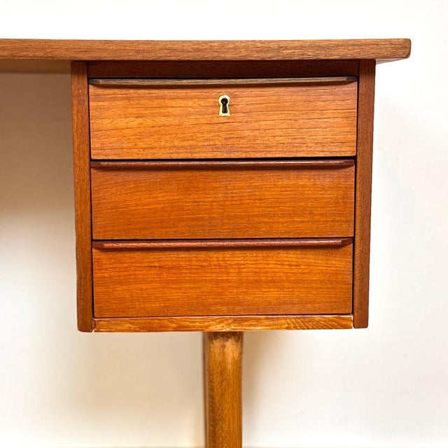 Writing Desk in Teak, 1950s-60s, Denmark For Sale - Image 11 of 14