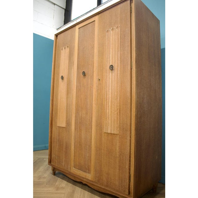 1950s Mid-Century Limed Oak Triple Door Wardrobe, 1950s For Sale - Image 5 of 10