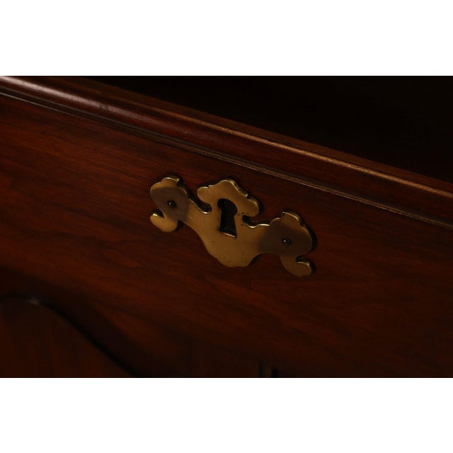 Henkel Harris Virginia Galleries Cherry 9 Drawer Dresser For Sale - Image 10 of 18
