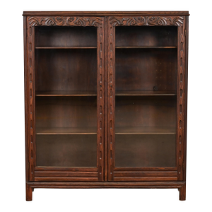 R. J. Horner Style Antique Victorian Carved Oak Bookcase Cabinet, Circa 1880s