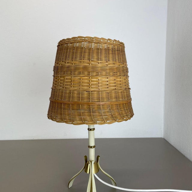 Original Rattan and Brass Table Light by United Workshops Munich, Germany, 1950s For Sale - Image 4 of 18