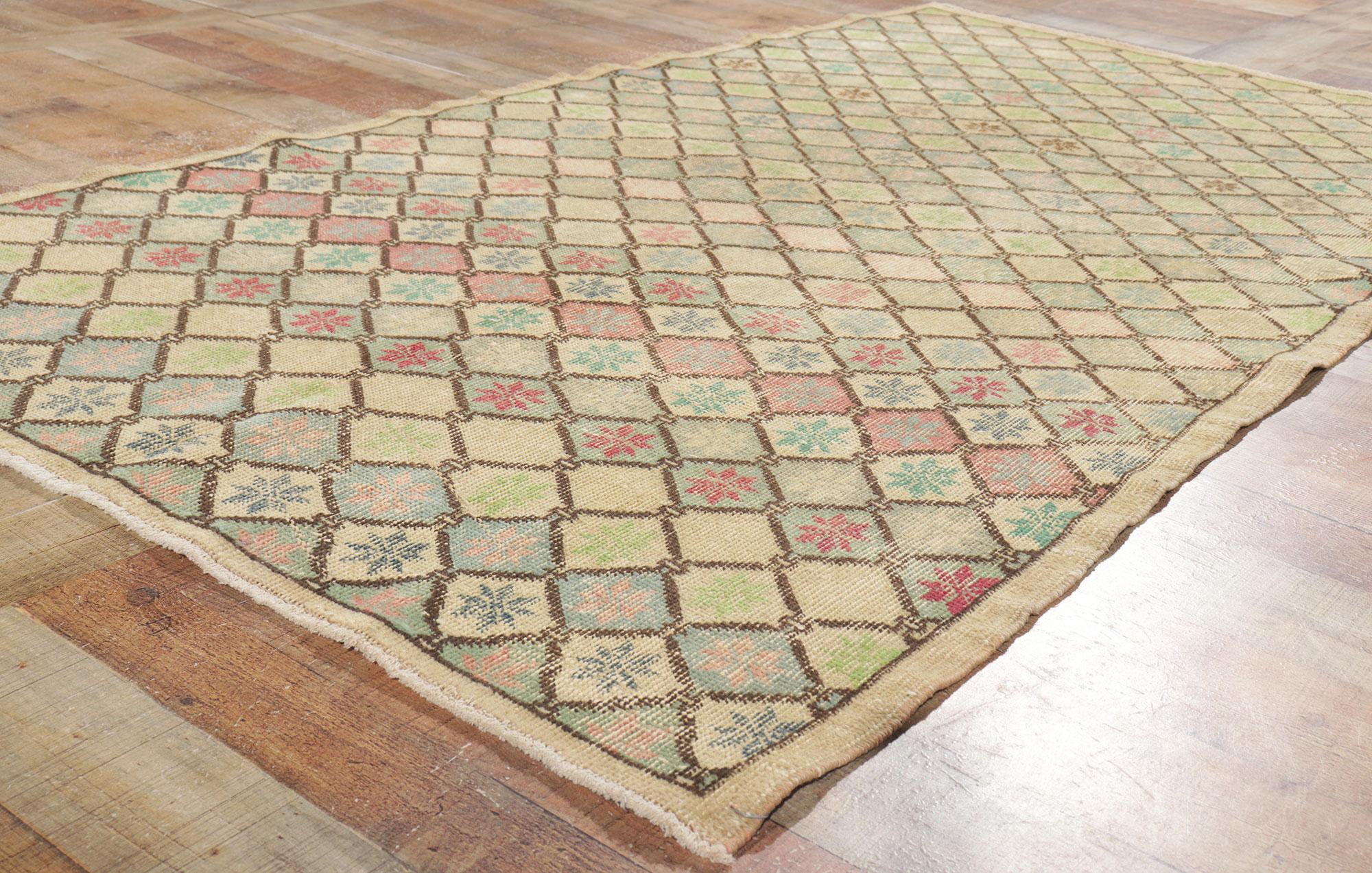 Vintage Turkish Sivas Rug, 04'00 X 07'07 | Chairish