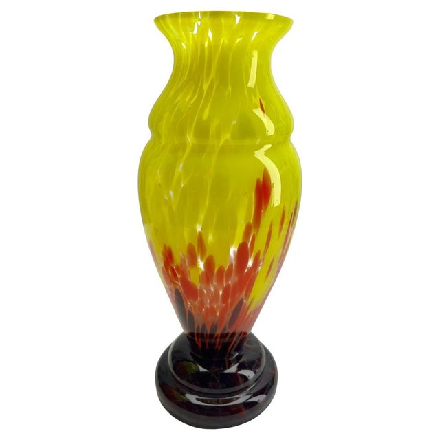 Art Deco Vases in Layered Glass by Henri Heemskerk, 1933, Set of 2 For Sale - Image 3 of 9