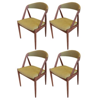 Model 31 Chairs in Teak and Wool Fabric by Kai Kristiansen for Schou Andersen, 1960s, Set of 4 For Sale