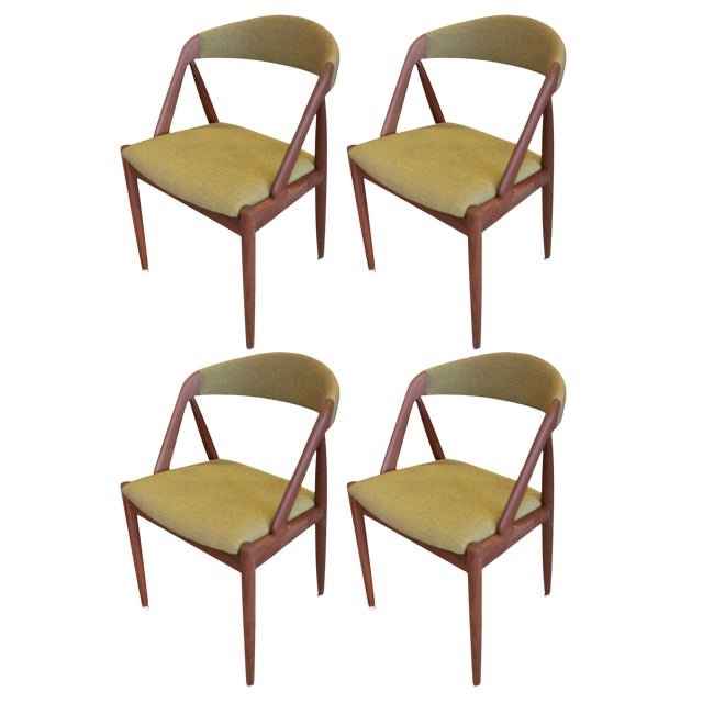 Model 31 Chairs in Teak and Wool Fabric by Kai Kristiansen for Schou Andersen, 1960s, Set of 4 For Sale