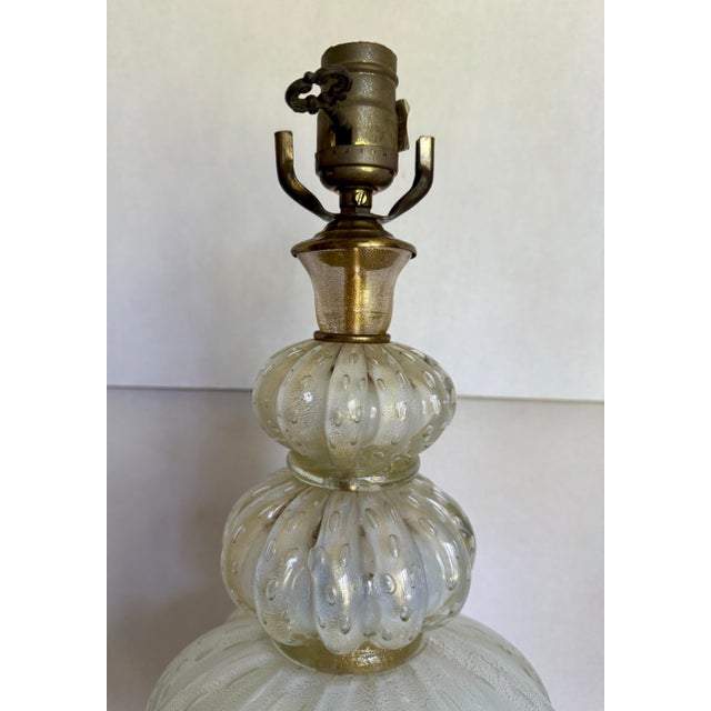 White 1940's Italian Venetian Murano Art Glass Table Lamp For Sale - Image 8 of 13
