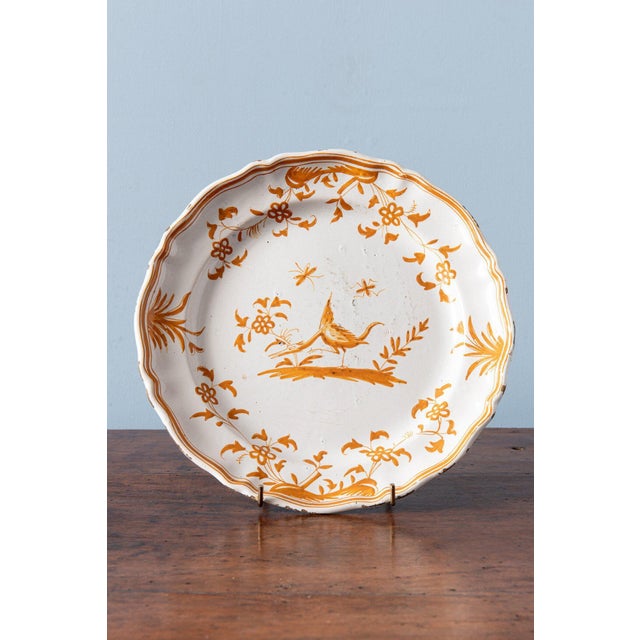 Orange Shaped Ochre Plate with Bird from Moustiers Faience, 1700s For Sale - Image 8 of 8