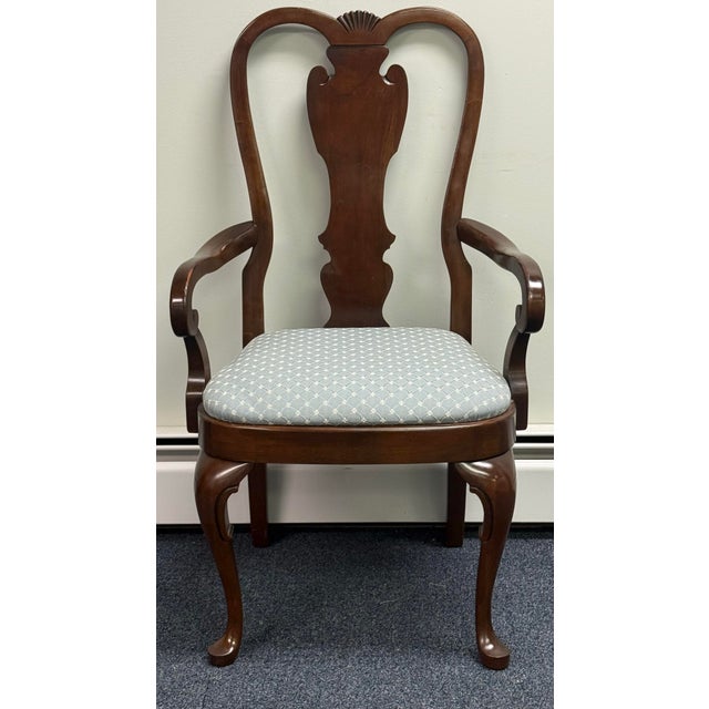 Beautiful set of six Pennsylvania House cherry dining chairs, showcasing timeless Queen Anne styling and exceptional...