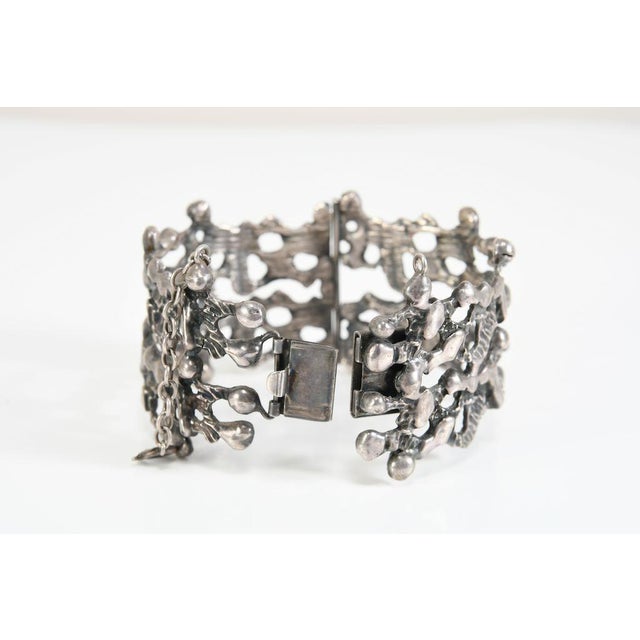 1970s Mid-Century Modernist Brutalist 835 Silver Bracelet by Pegria in the style of Guy Vidal, Italy, 1960s For Sale - Image 5 of 10