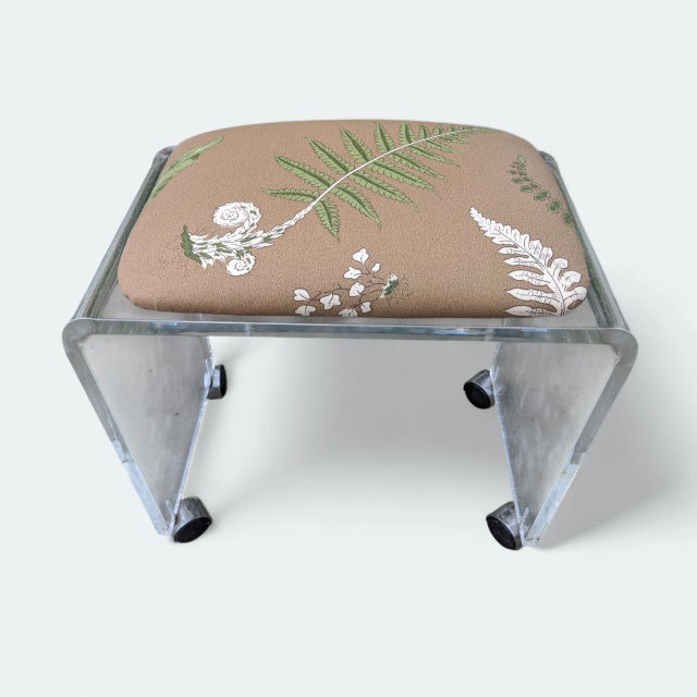 The House of Scalamandr�� Elsie De Wolfe Vintage Lucite Vanity Stool Bench For Sale - Image 10 of 12