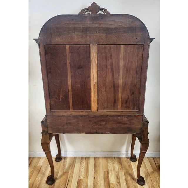 Antique American Adams Painted Berkey & Gay Silver Chest Cabinet on Stand For Sale In New York - Image 6 of 18