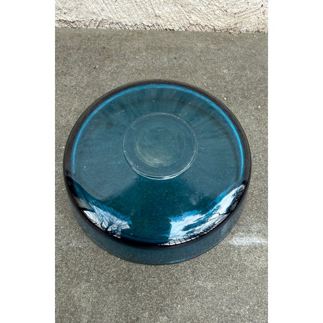 Orrefors Vintage Orrefors Fuga Sven Palmqvist Blue Glass Bowl 5 1/4" Sweden For Sale - Image 4 of 5